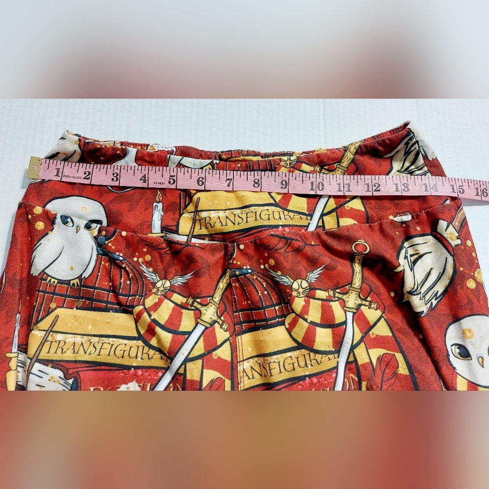 Red House Magical Theme Leggings Women Size TC Owl Transfiguration witch hat‎ - Picture 7 of 7